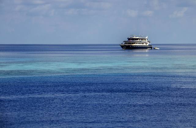 Maldives Croisière Luxe Abyssworld Grand Sud avec Sean SIEGRIST